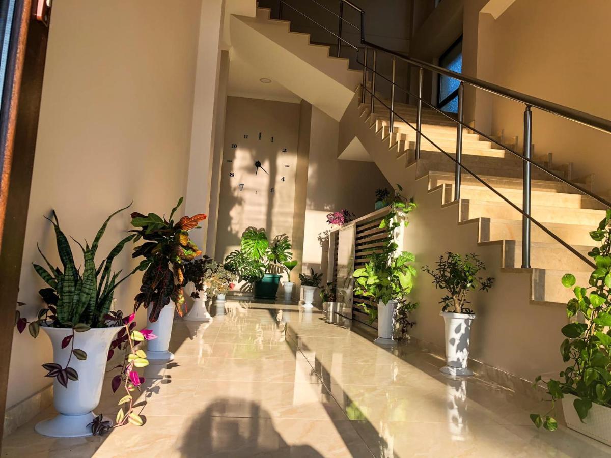 Hotel Horizon 코불레티 외부 사진
