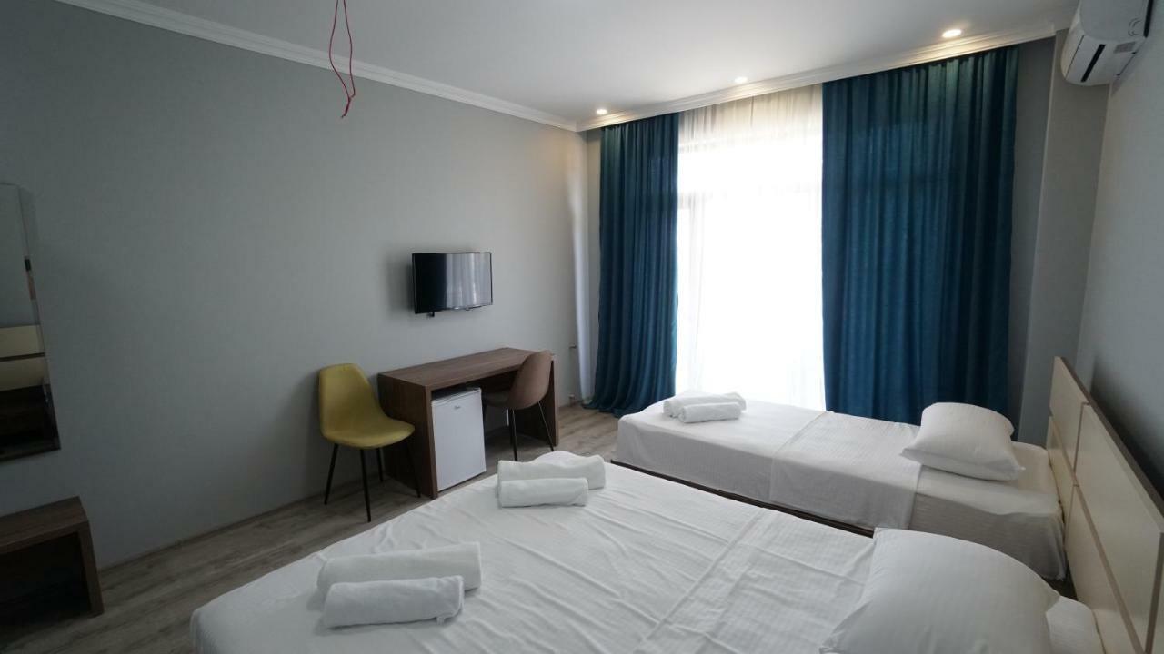 Hotel Horizon 코불레티 외부 사진
