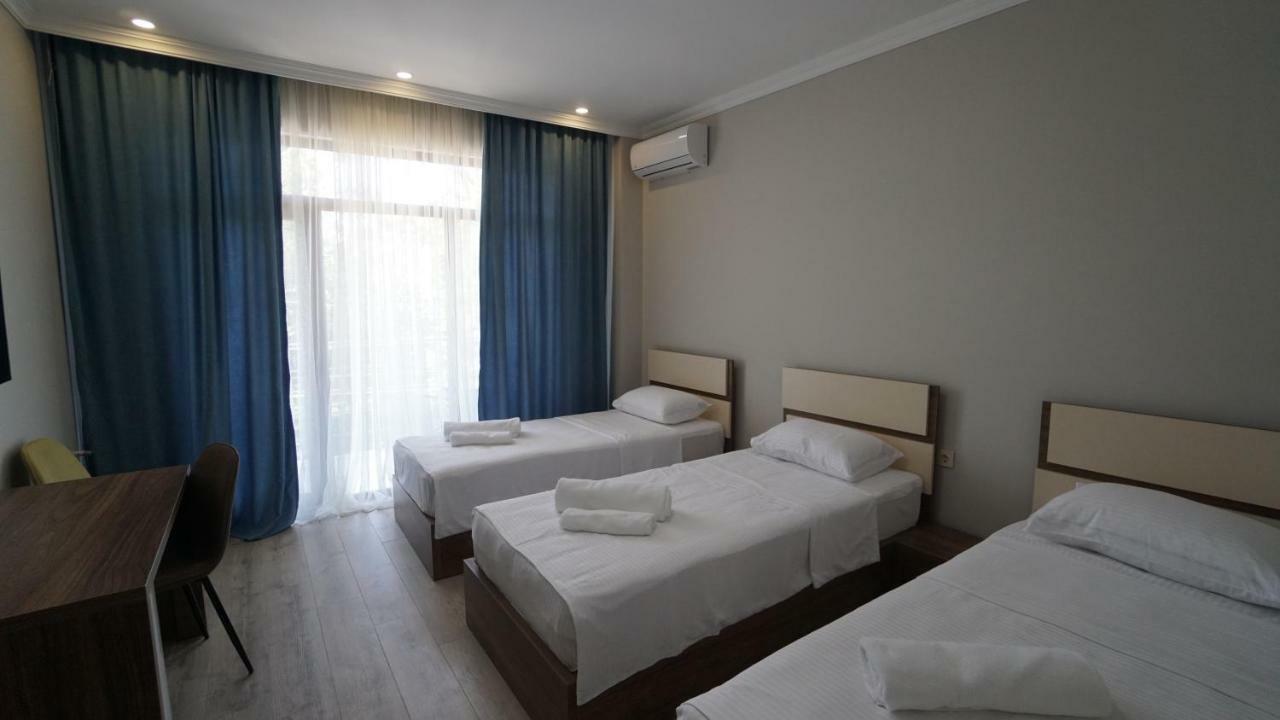 Hotel Horizon 코불레티 외부 사진