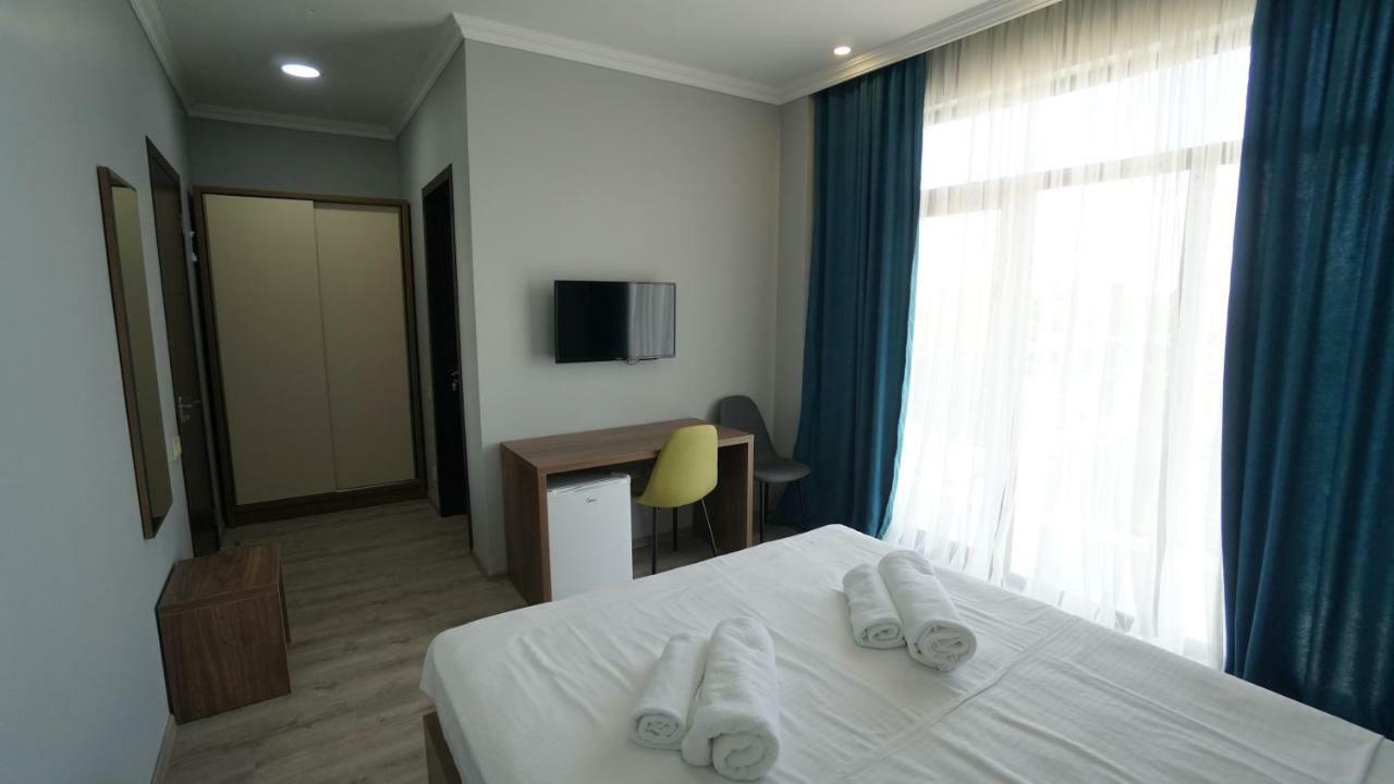 Hotel Horizon 코불레티 외부 사진