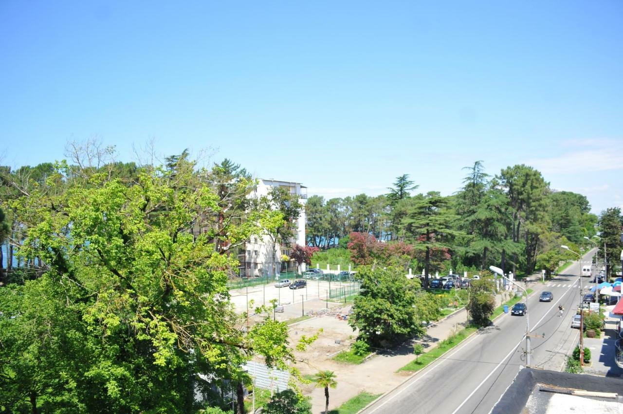 Hotel Horizon 코불레티 외부 사진